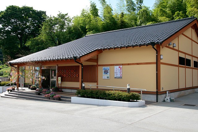 竹細工作り（県立津久井湖城山公園）