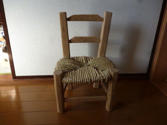 グリーンウッドワーク暮らしのものづくり講座 ゴッホの子ども椅子づくり体験