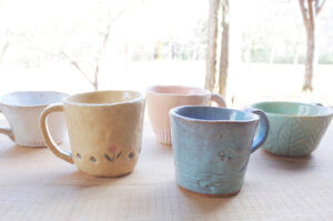 藤野芸術の家　アートで楽しむ春の新生活！ 型で作るマグカップ