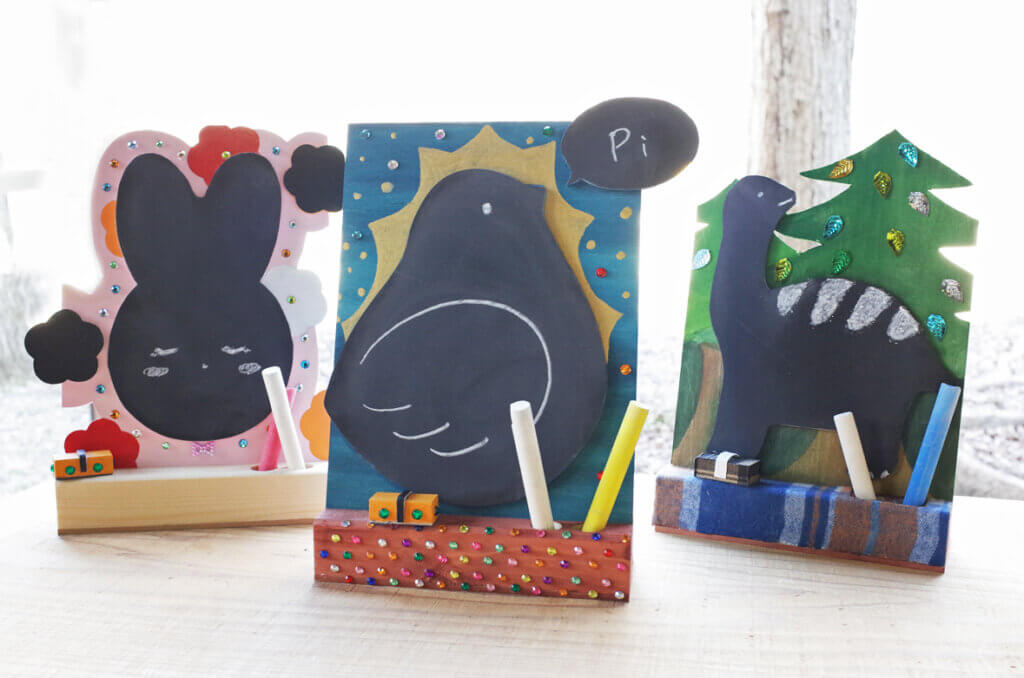 春はドキドキ新生活！＜木の工房＞おえかき黒板（チョーク付き）