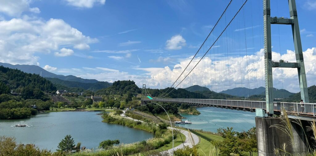 宮ヶ瀬湖周辺地域に脱炭素モビリティを配備しました!(令和8年度水源地域活性化周遊促進事業第1弾)